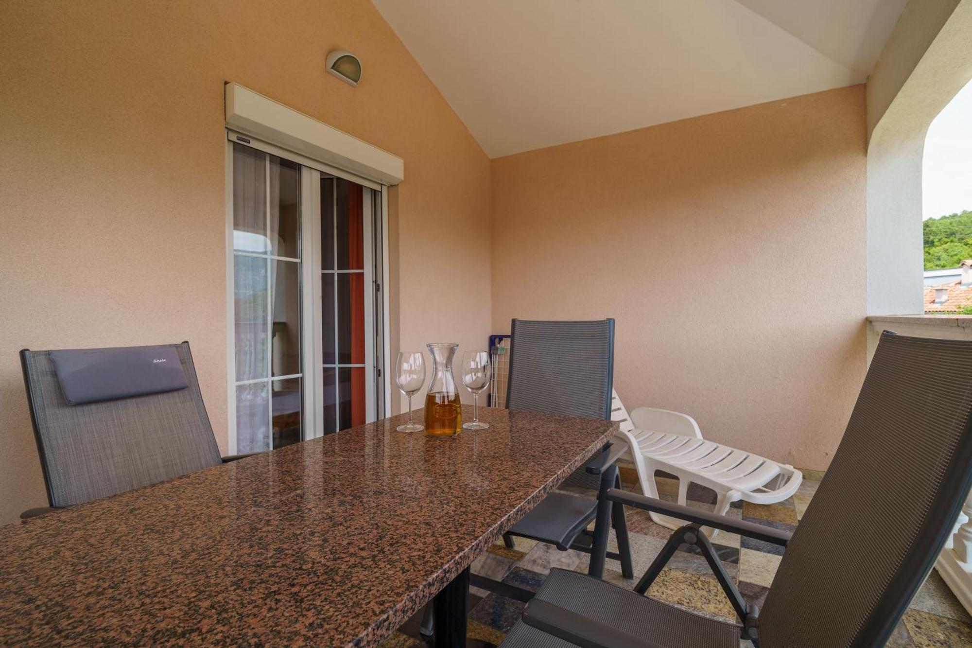 Holiday home Kuca Orhidea *