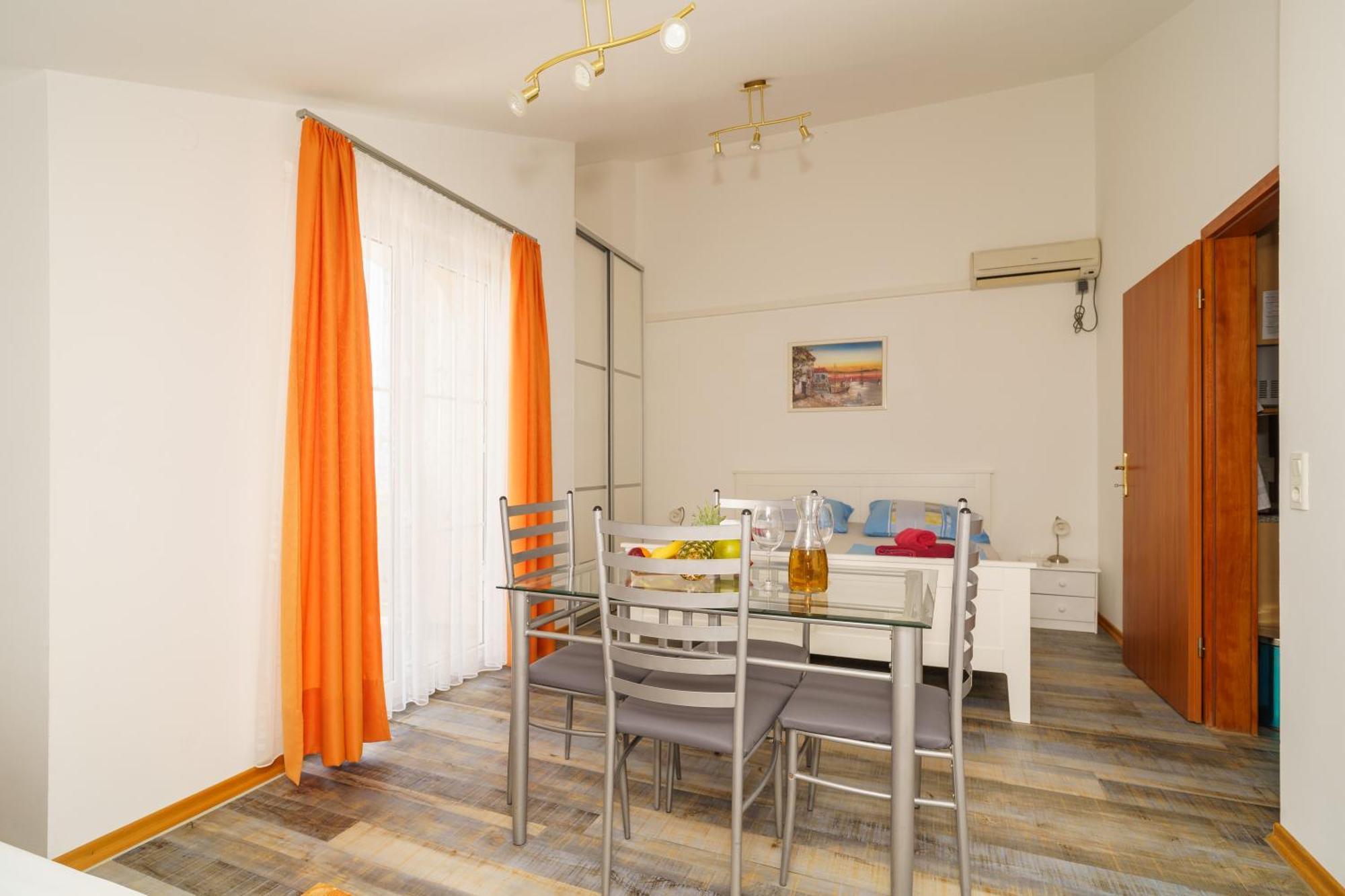 Holiday home Kuca Orhidea Crikvenica