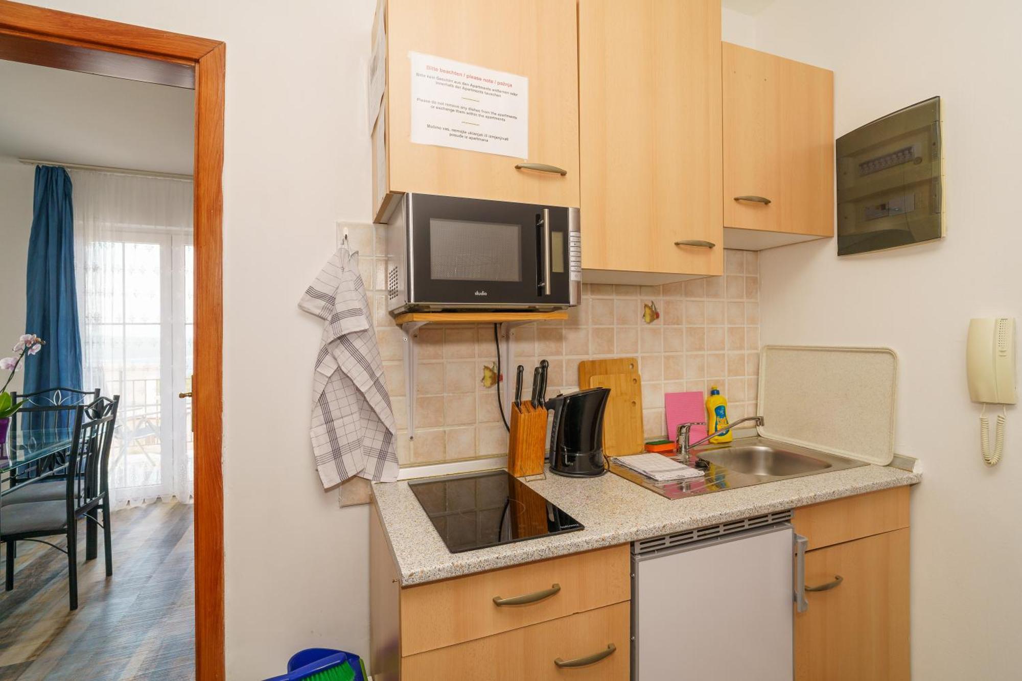 Holiday home Kuca Orhidea